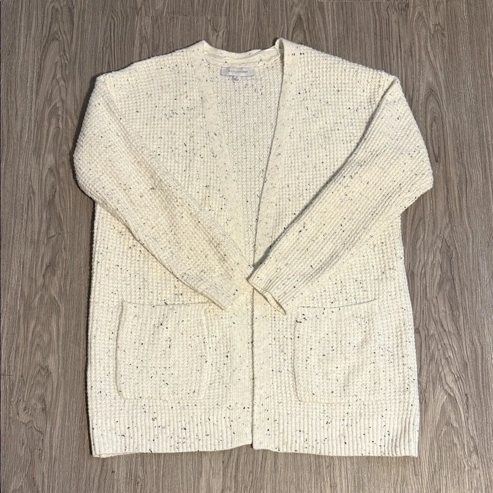 Madison Grey design speckled